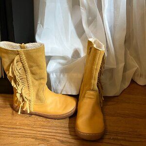 LIVIE and LUCA Brown Suede Fringe Moccasin Tall Boot Pull On Girls Size 13 Shoe